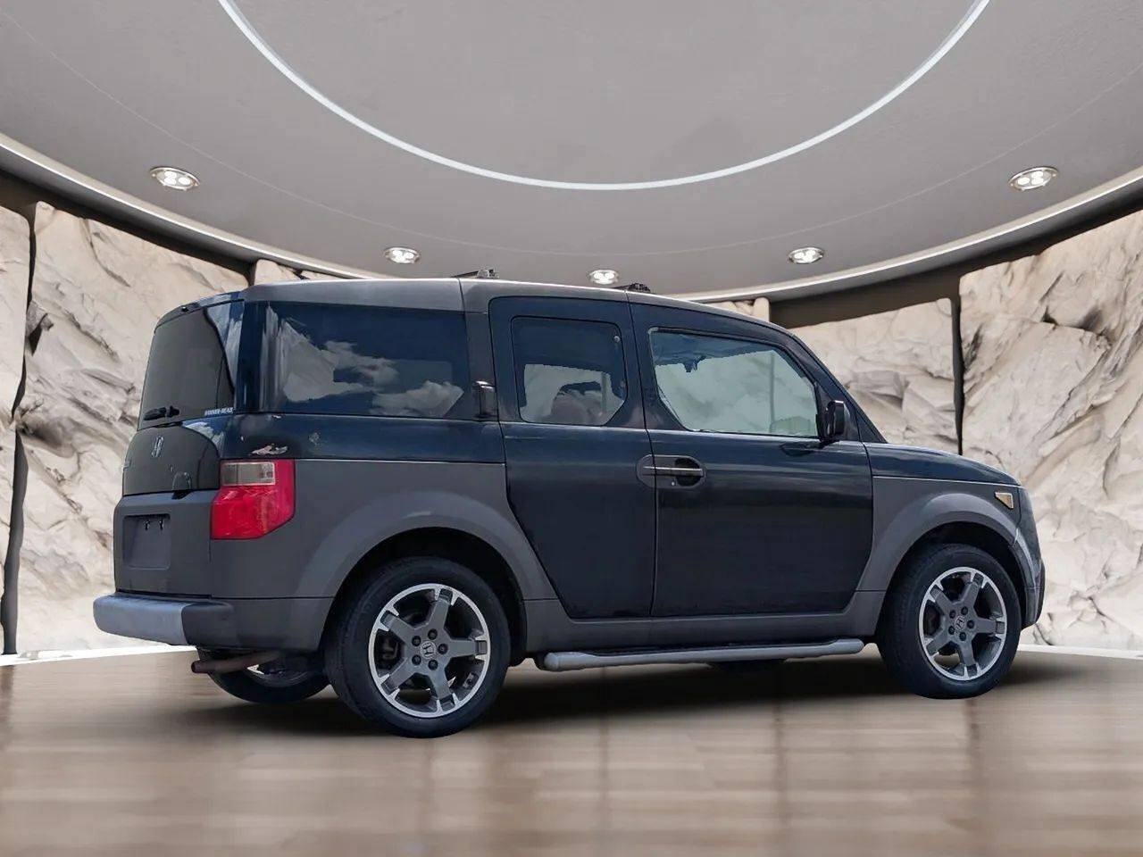 Used 2003 Honda Element EX image 11