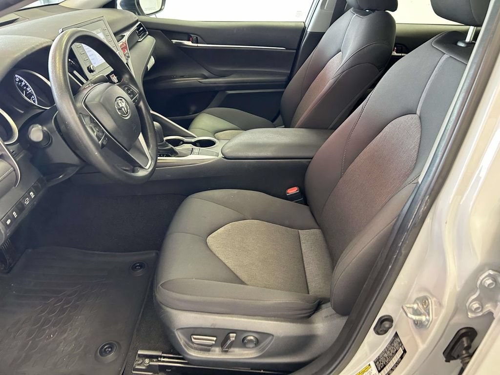 Used 2024 Toyota Camry LE w/ Convenience Package FWD image 15