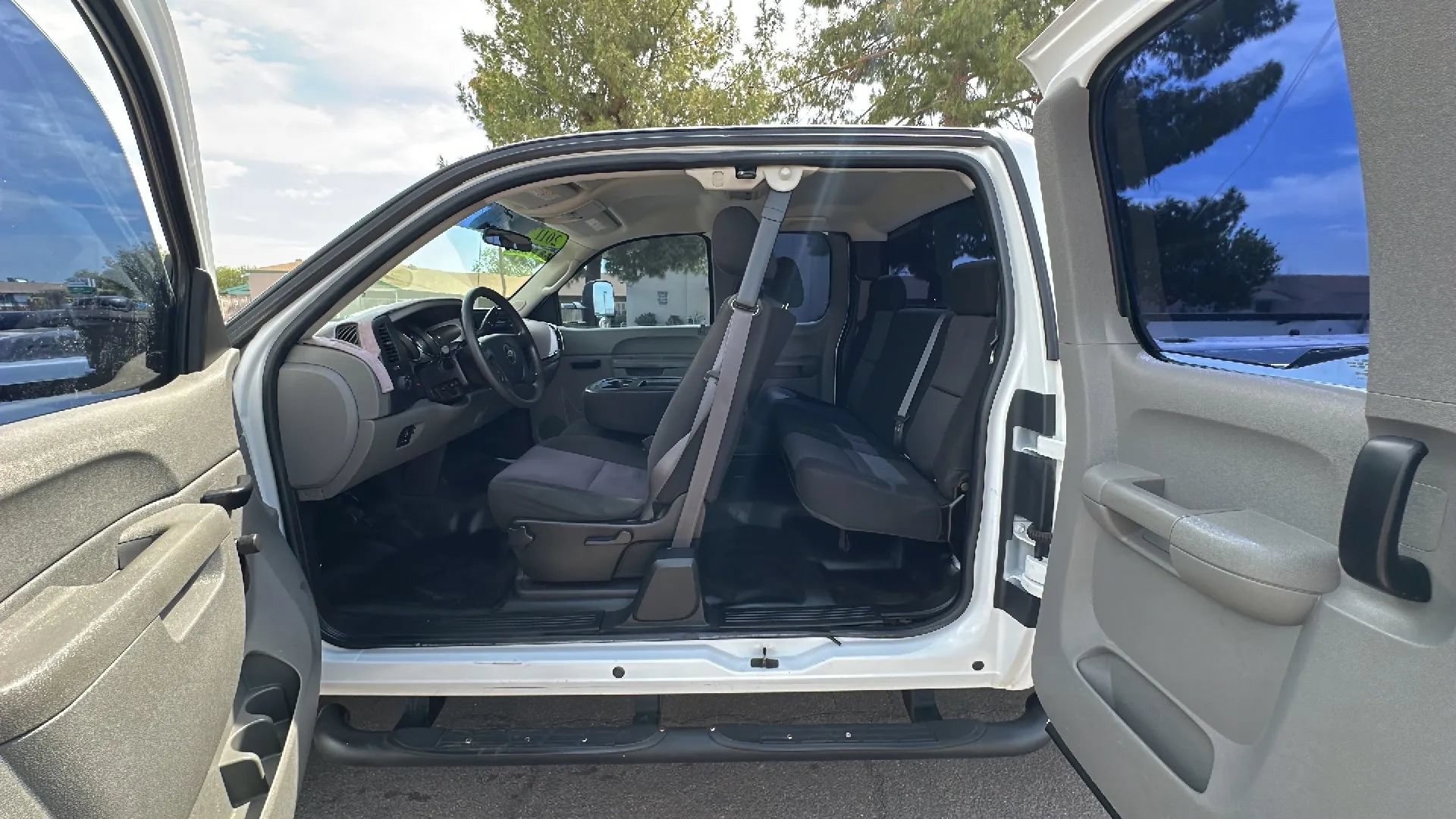 Used 2011 Chevrolet Silverado 2500 W/T RWD image 12