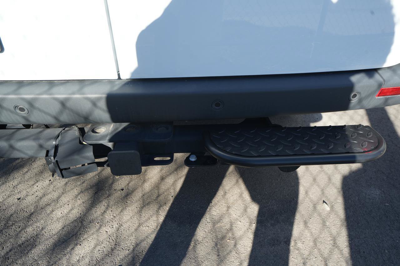 Used 2024 Mercedes-Benz Sprinter 2500 image 16