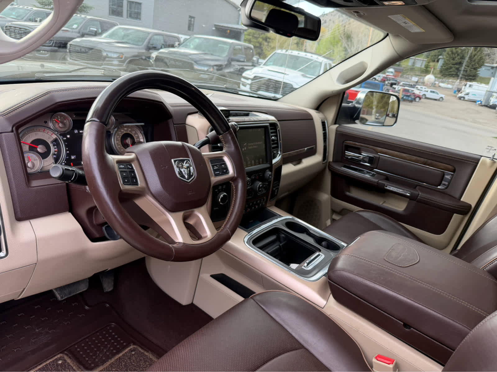 Used 2016 RAM 3500 Laramie Longhorn AWD/4WD image 19
