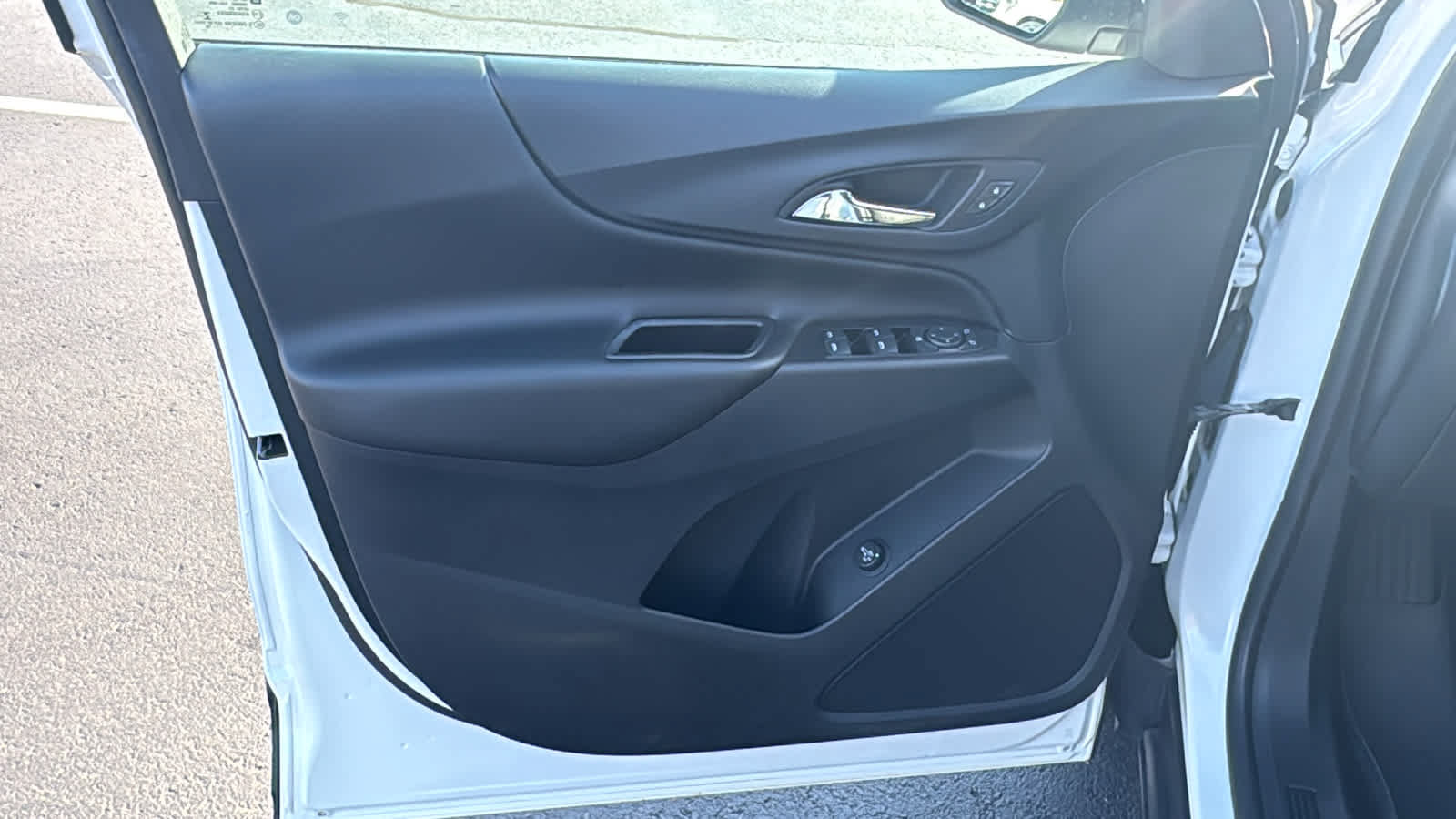 Certified 2019 Chevrolet Equinox LT AWD/4WD image 6