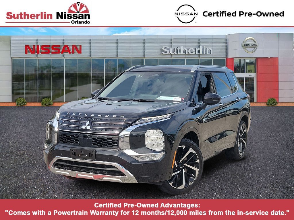 Used 2025 Mitsubishi Outlander 4WD Plug-In Hybrid