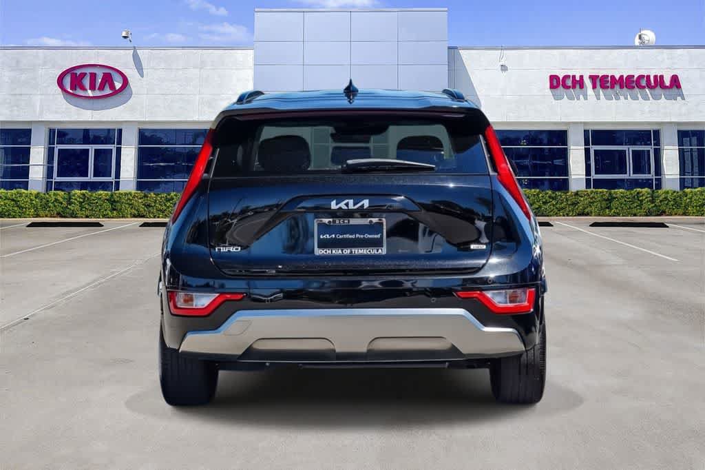 Certified 2023 Kia Niro EX Touring FWD image 5
