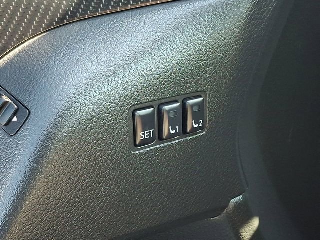 Used 2018 Nissan Rogue SL w/ Premium Package AWD/4WD image 25