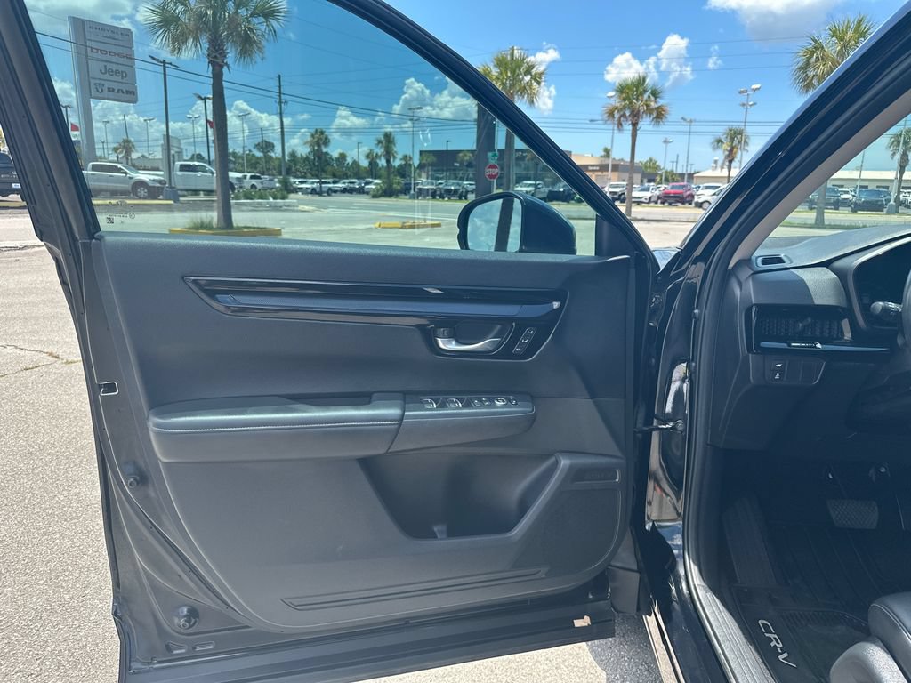 Used 2023 Honda CR-V EX-L image 11