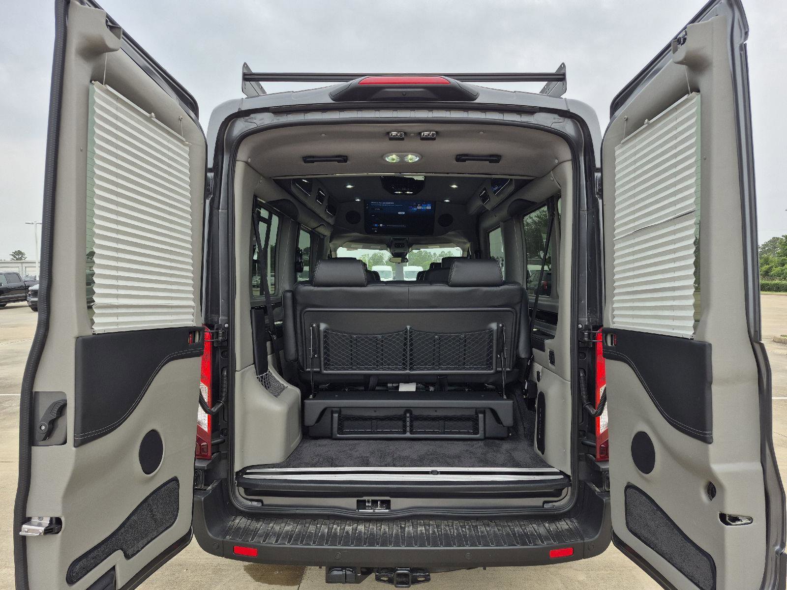 New 2026 Ford Transit 250 148 Medium Roof Extended AWD image 18