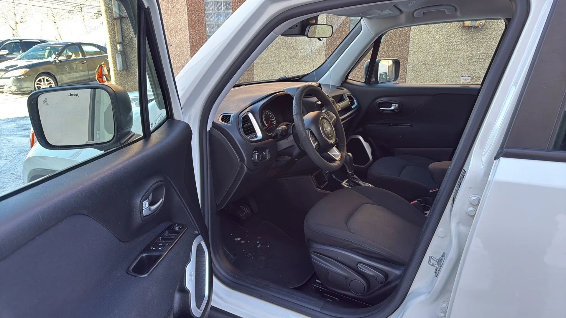 Used 2021 Jeep Renegade Sport image 23