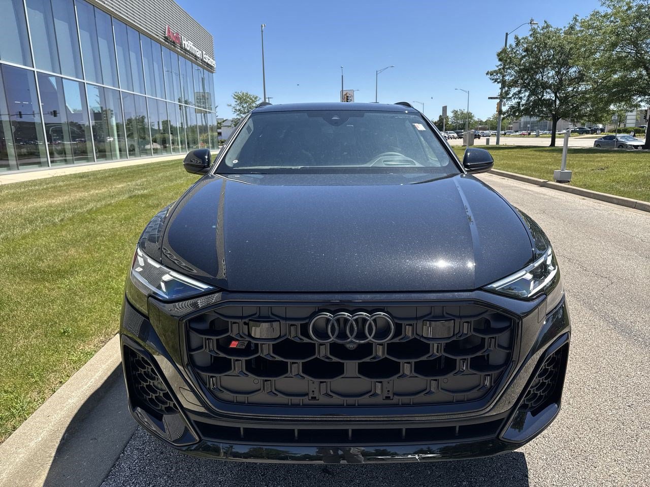 New 2026 Audi SQ8 Prestige AWD/4WD image 25