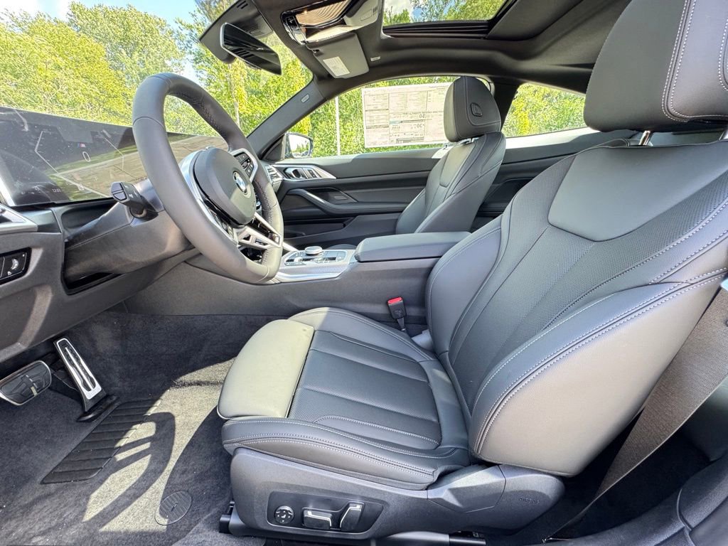 Used 2026 BMW 430i xDrive Coupe w/ M Sport Package image 18