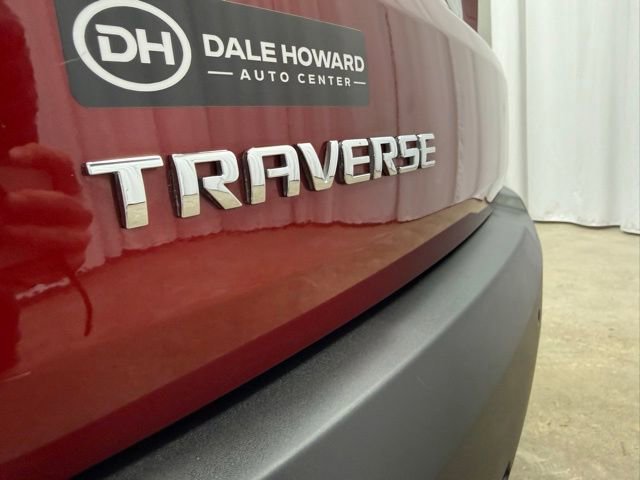 Used 2020 Chevrolet Traverse LT image 30
