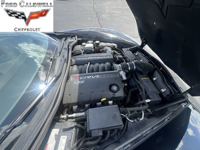 Used 2005 Chevrolet Corvette Convertible w/ Preferred Equipment Group RWD image 31