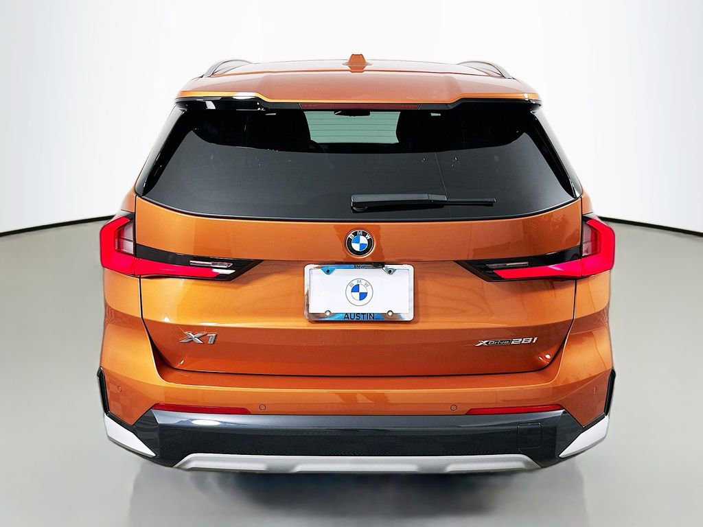 Used 2025 BMW X1 xDrive28i w/ Convenience Package image 6