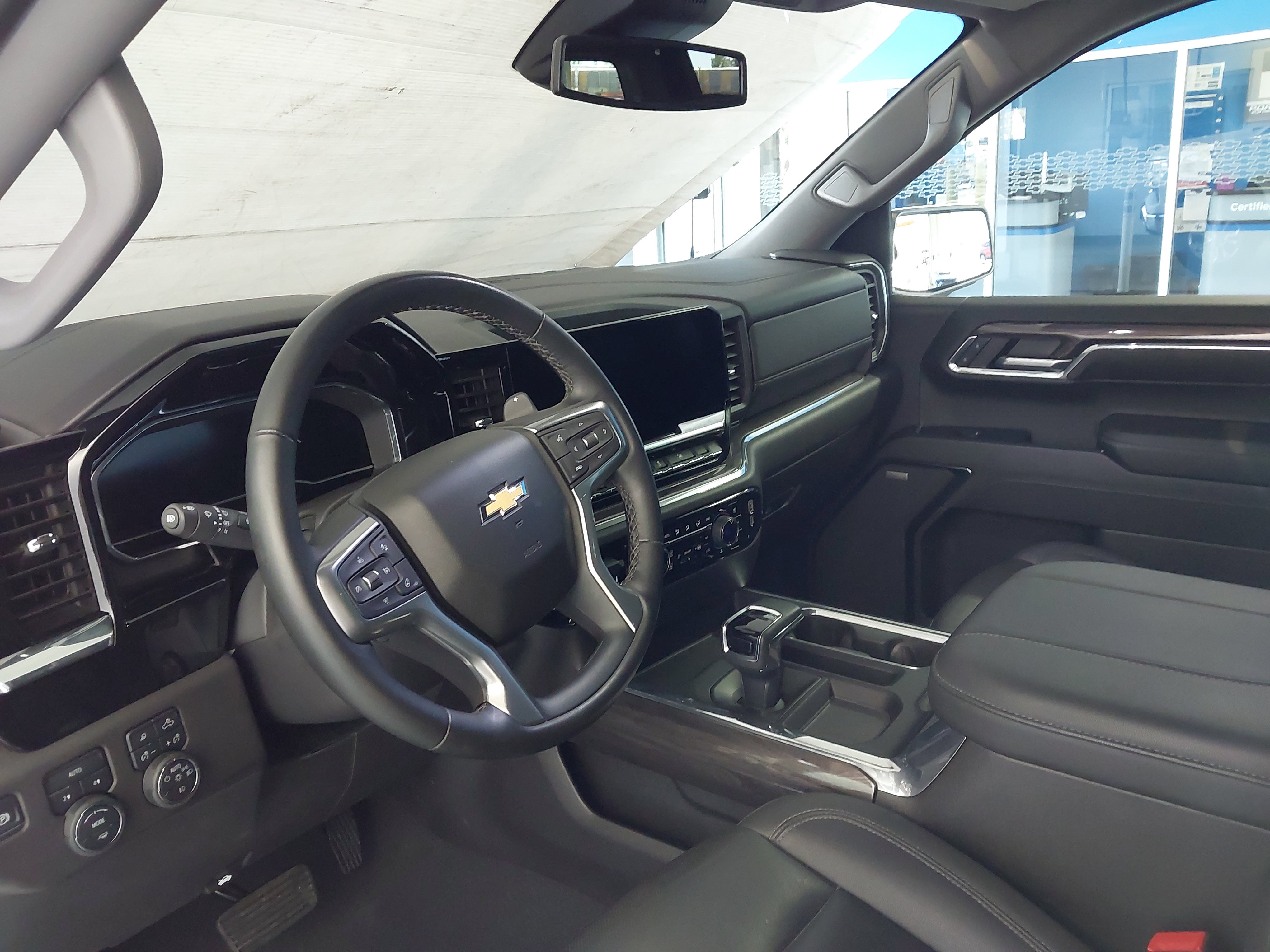 New 2024 Chevrolet Silverado 1500 LTZ AWD/4WD image 2