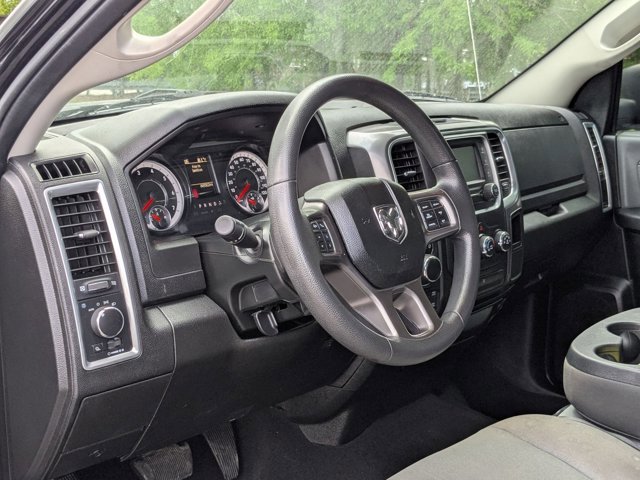 Used 2021 RAM 1500 Classic SLT image 4