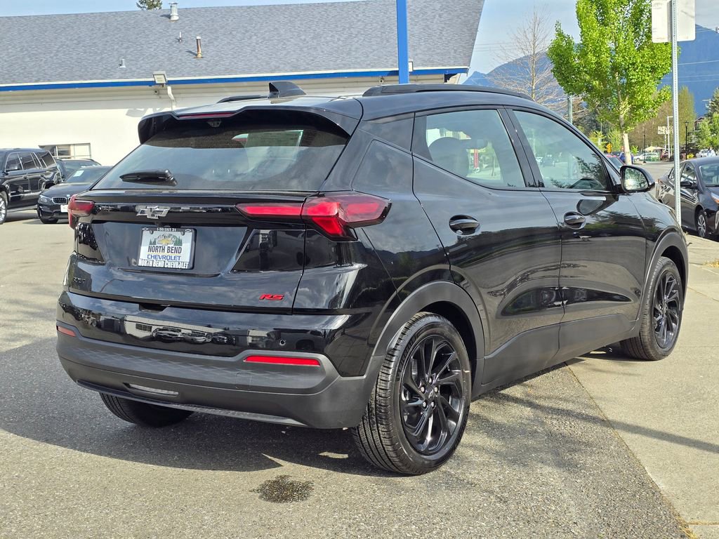 New 2027 Chevrolet Bolt RS w/ Technology Package FWD image 5
