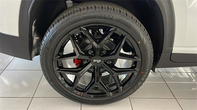 New 2026 Chevrolet Traverse LT w/ LPO, Floor Liner Package image 23