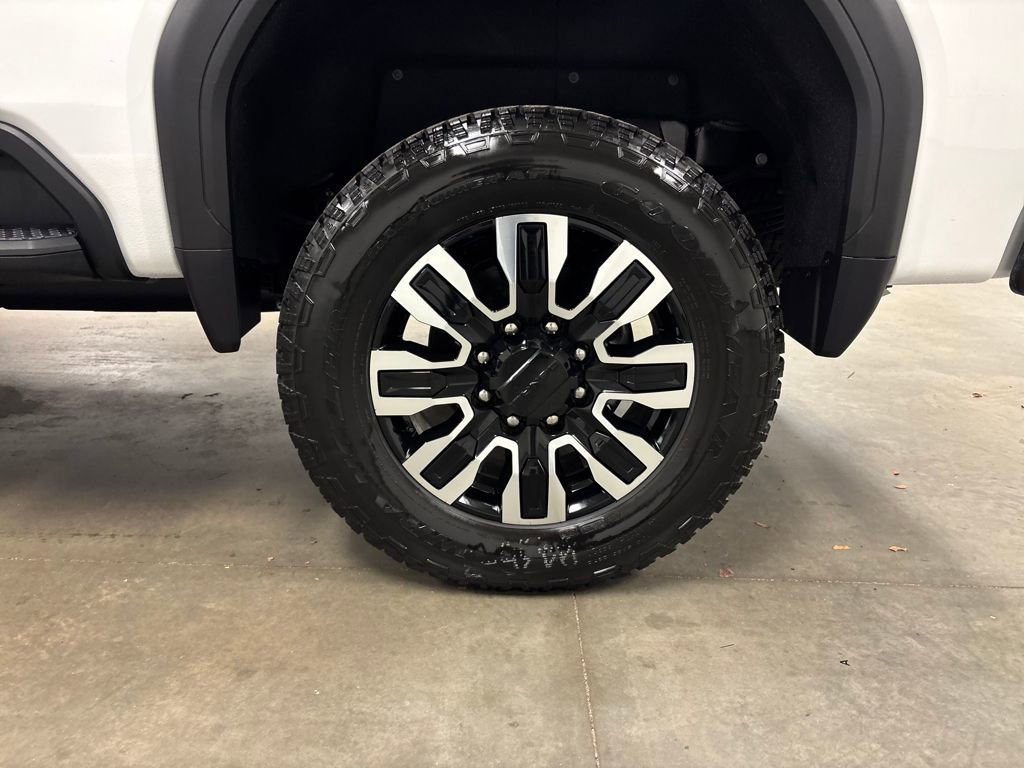 New 2026 GMC Sierra 2500 Denali Ultimate w/ Max Trailering Package image 15