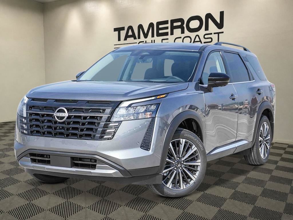 New 2026 Nissan Pathfinder Platinum FWD image 5