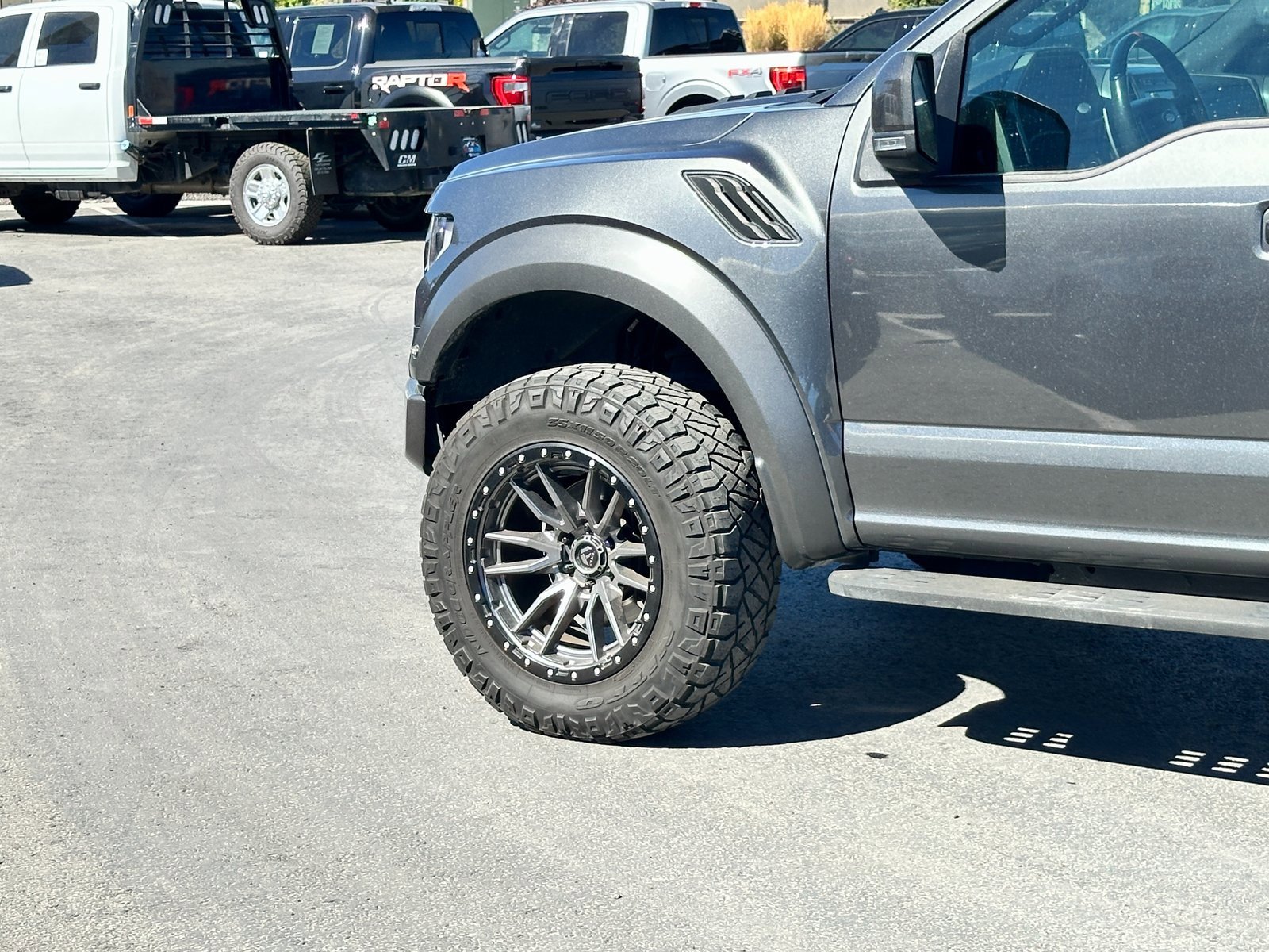 Used 2020 Ford F150 Raptor w/ Equipment Group 802A Luxury image 12