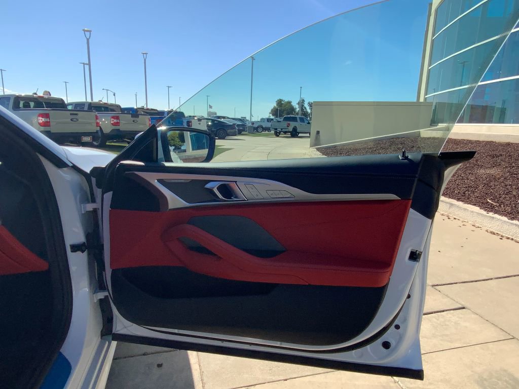 Used 2025 BMW 840i w/ M Sport Professional Package image 21