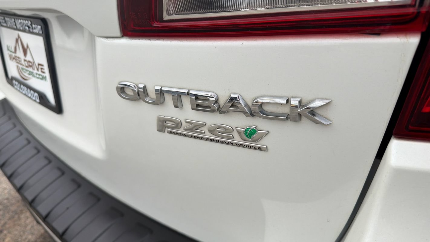Used 2017 Subaru Outback 2.5i Limited AWD/4WD image 27