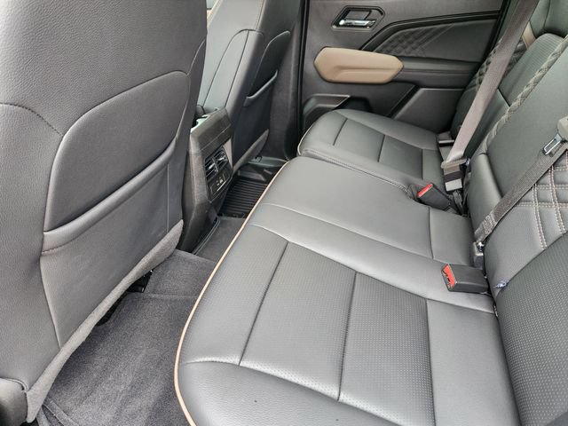 Used 2025 GMC Canyon Denali AWD/4WD image 31