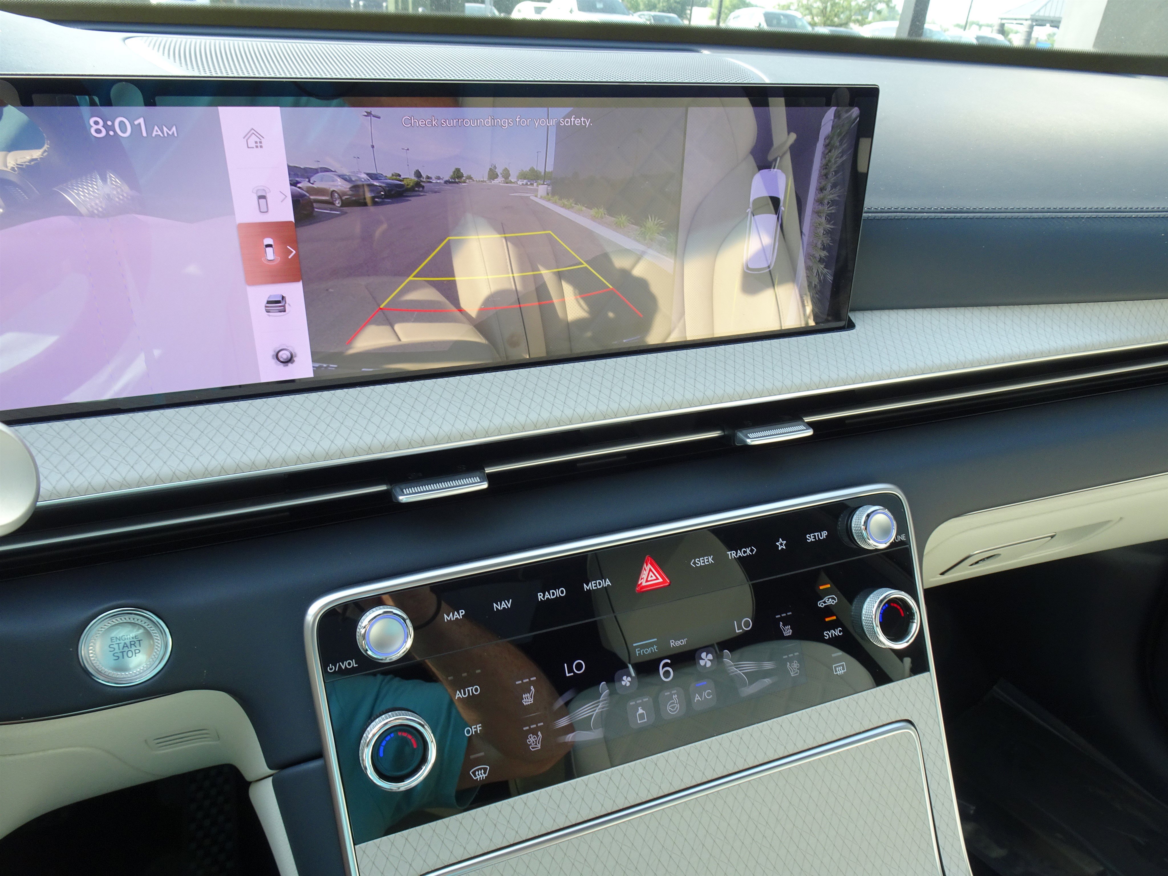 New 2025 Genesis GV80 3.5T Prestige image 15