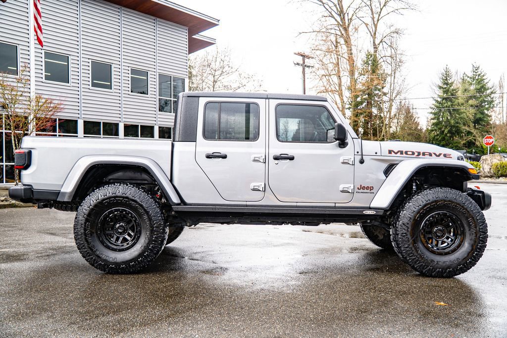 Used 2020 Jeep Gladiator Mojave image 2