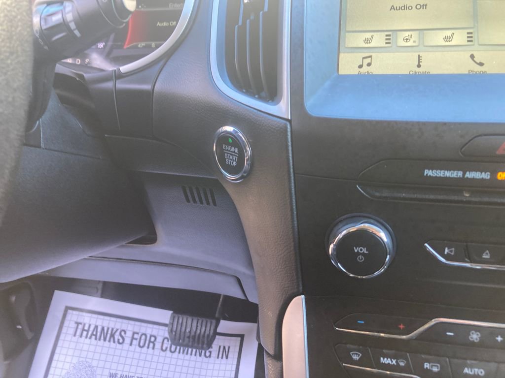Used 2018 Ford Edge SEL w/ Equipment Group 201A image 22