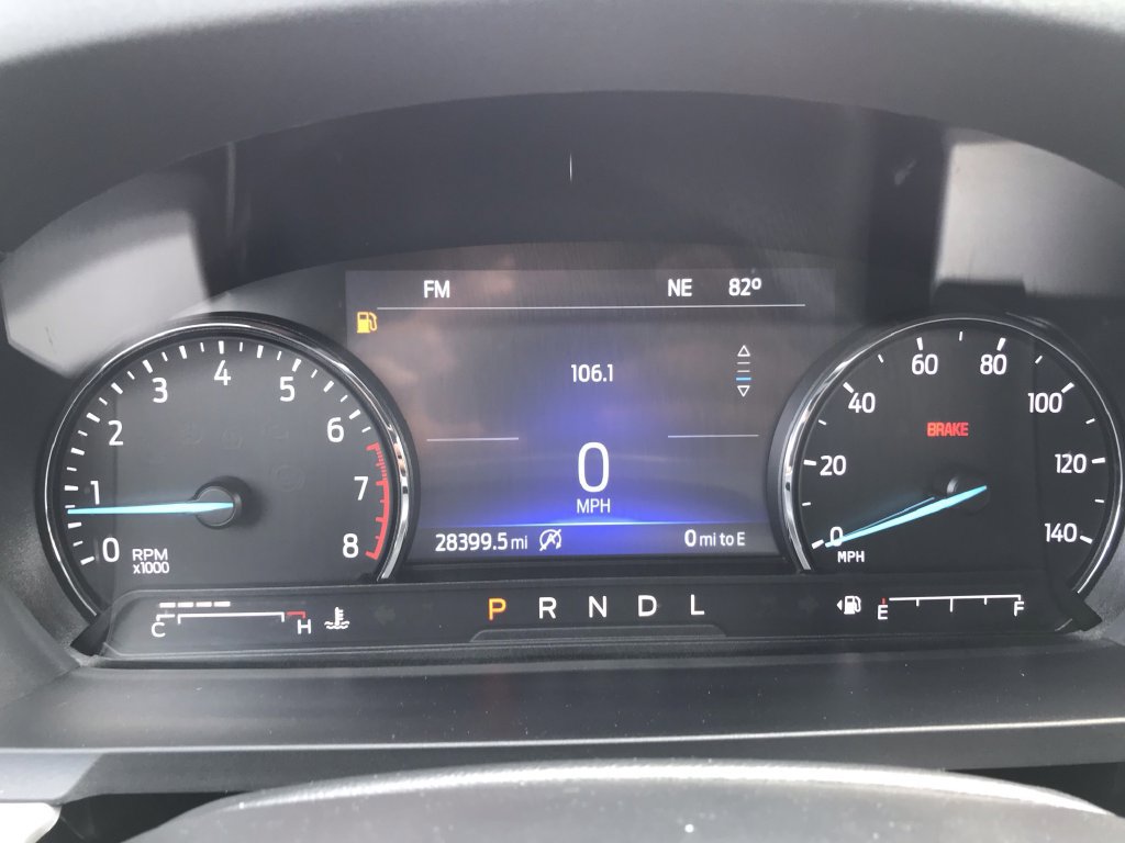Used 2024 Ford Explorer XLT w/ Equipment Group 202A AWD/4WD image 23