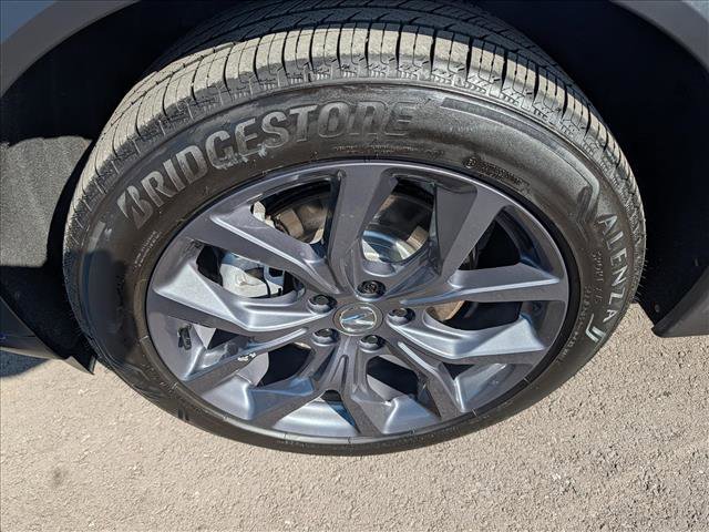 Used 2023 Acura MDX A-Spec image 9