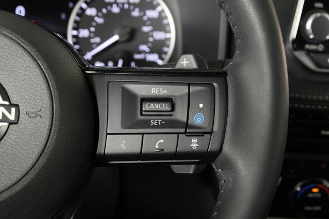 Certified 2022 Nissan Rogue SV w/ SV Premium Package FWD image 30