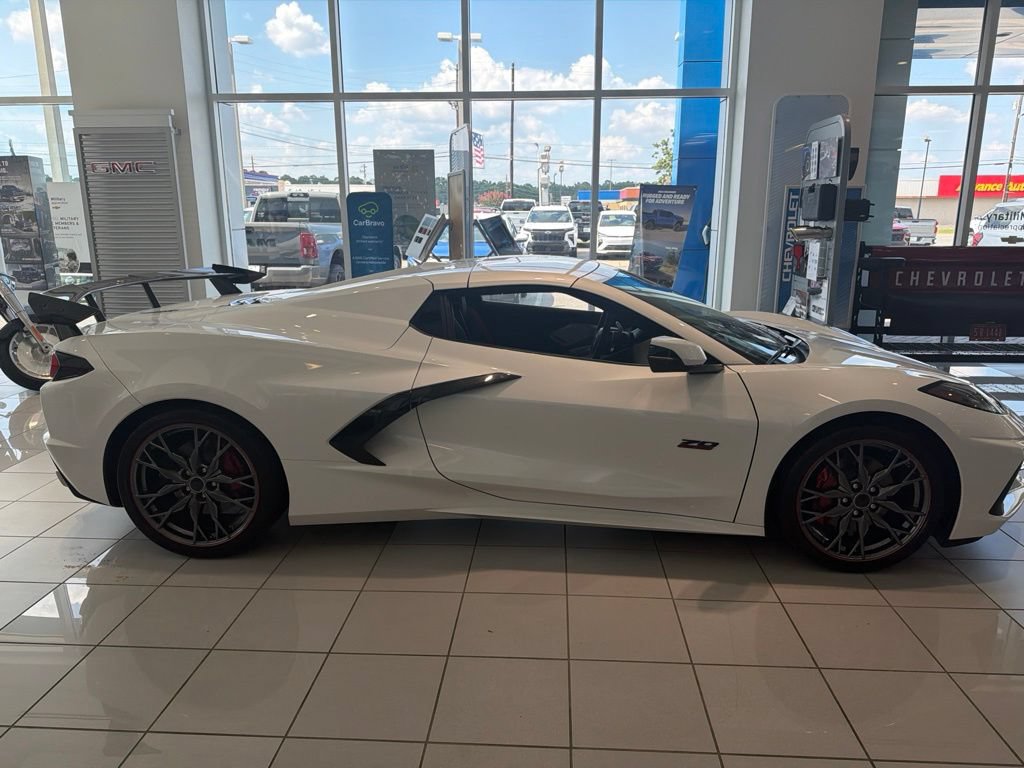 Certified 2023 Chevrolet Corvette Stingray Premium Conv RWD image 8