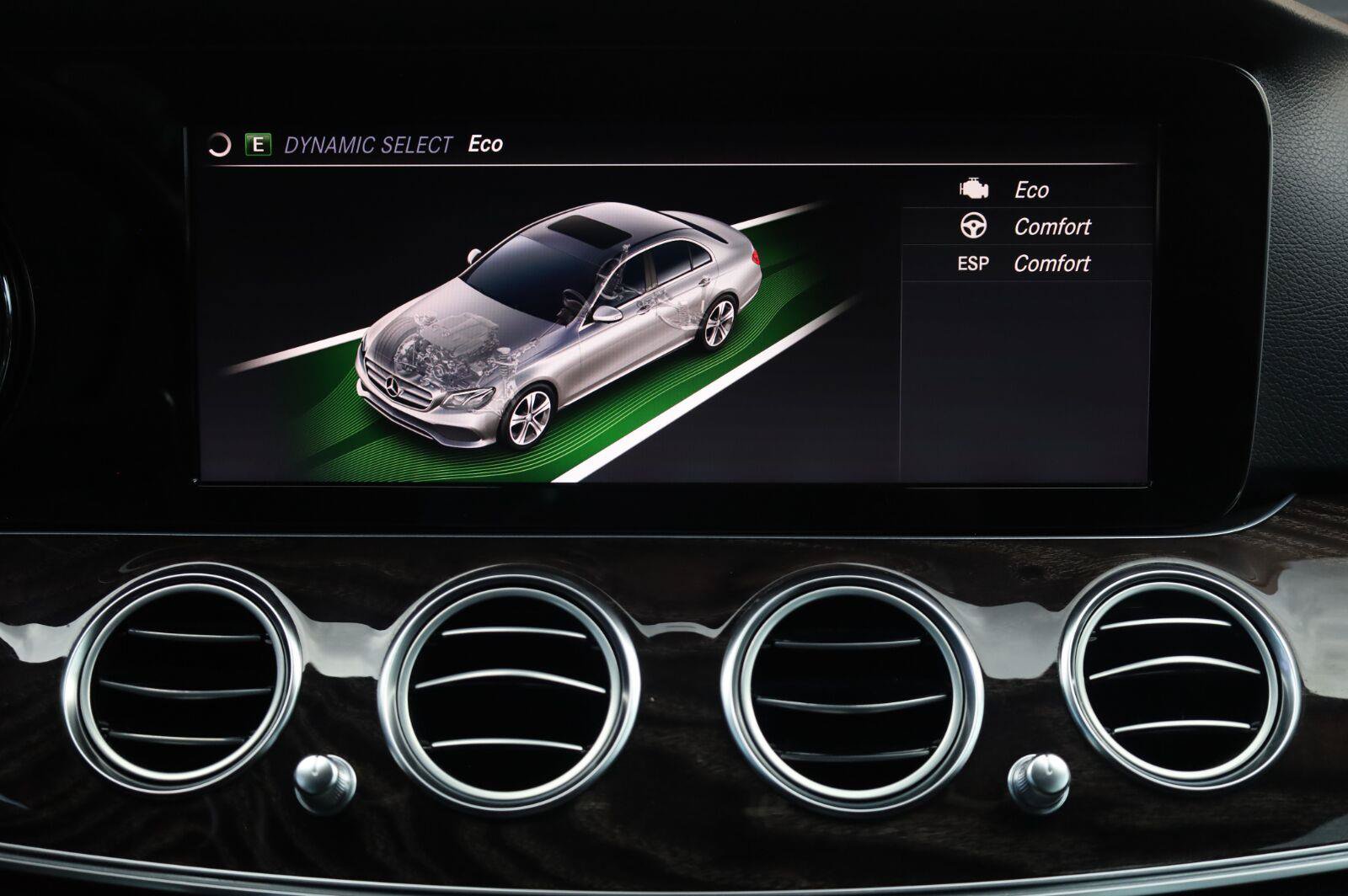 Used 2019 Mercedes-Benz E 300 image 40