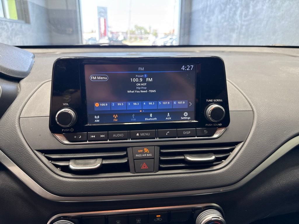 Used 2023 Nissan Altima 2.5 S FWD image 27