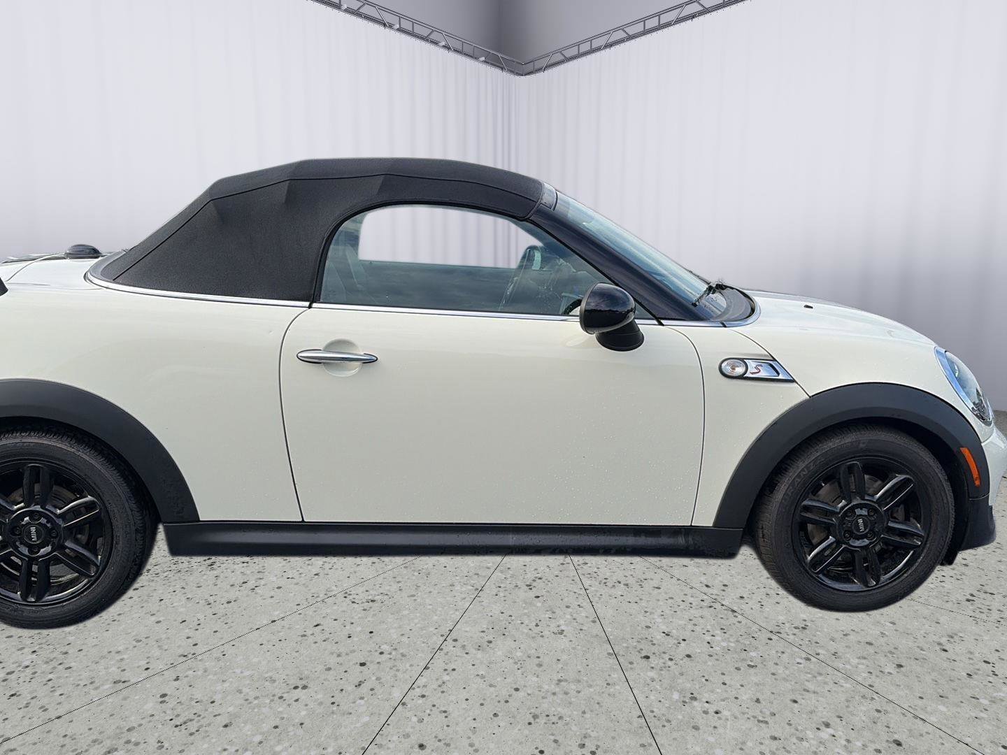 Used 2014 MINI Cooper Roadster S FWD image 6