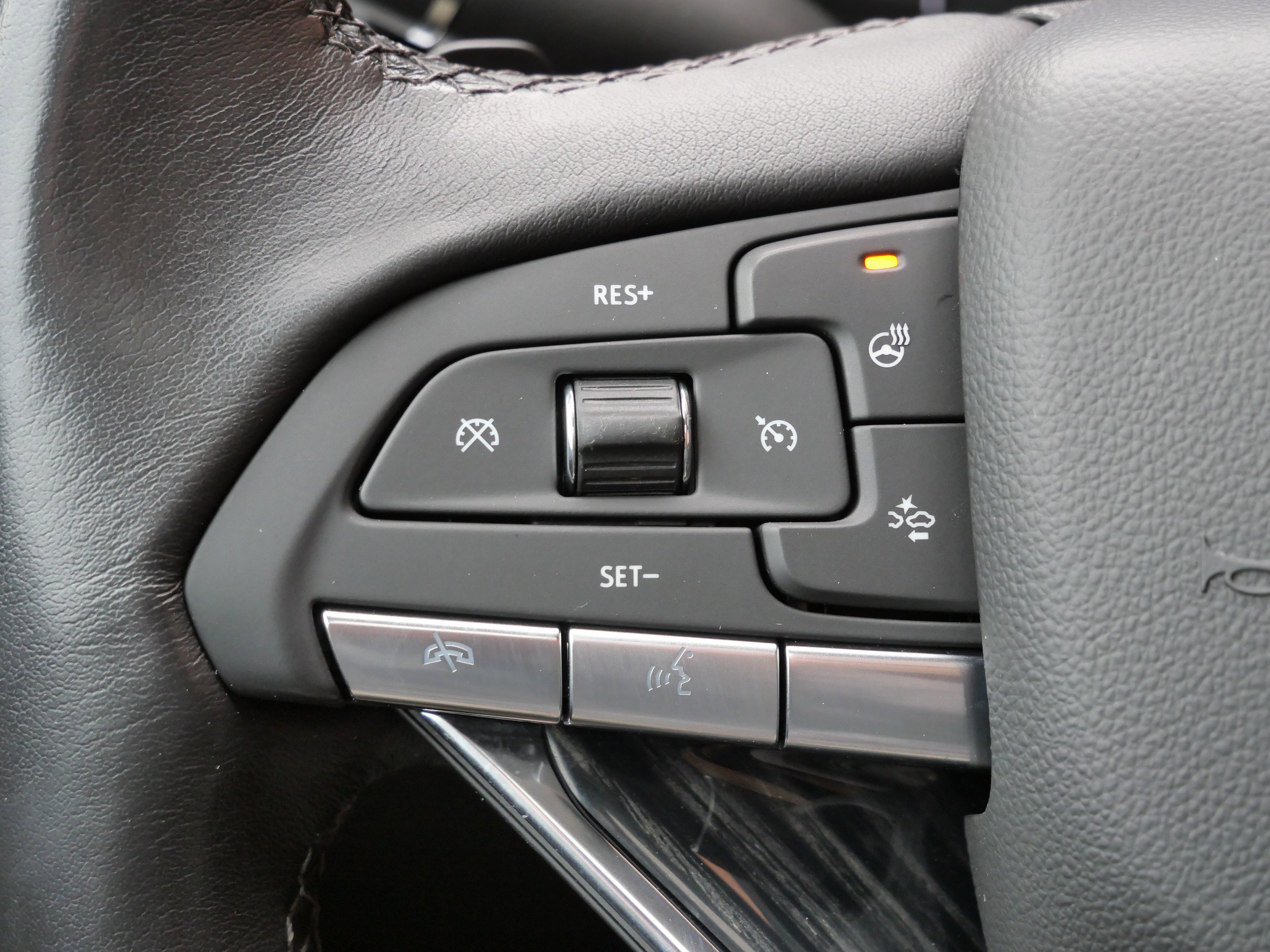 Certified 2024 Cadillac XT6 Premium Luxury w/ Technology Package image 24