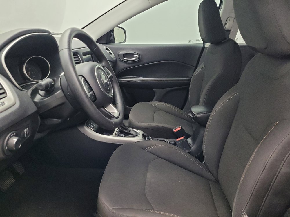 Used 2020 Jeep Compass Sport w/ Tech Group image 17