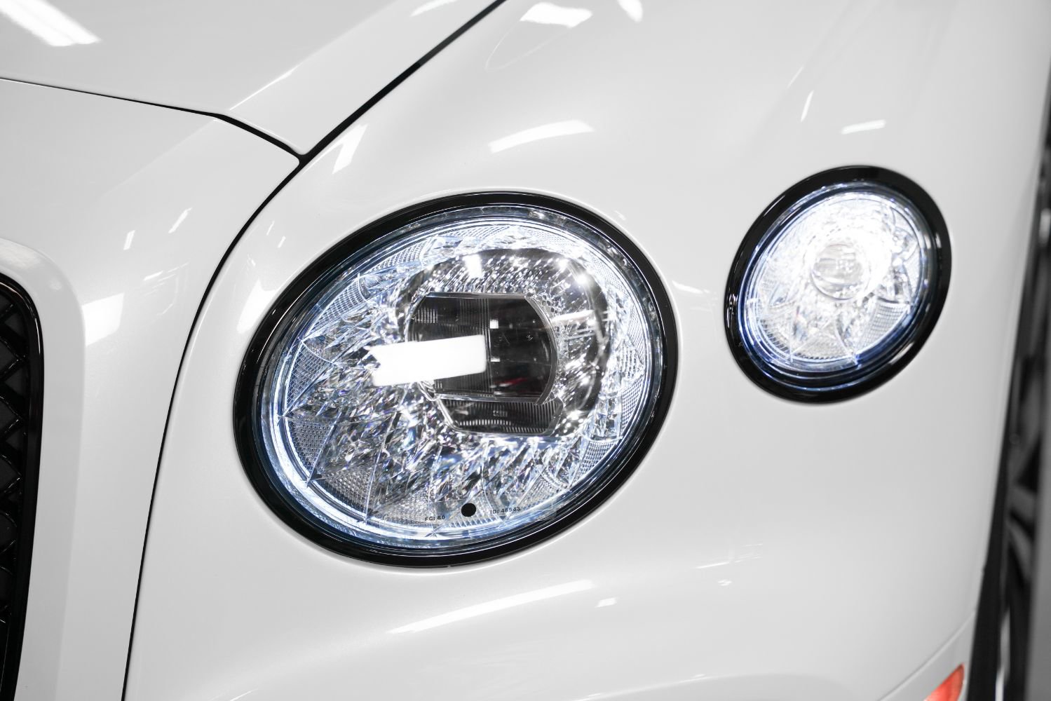 Used 2024 Bentley Flying Spur W12 image 15