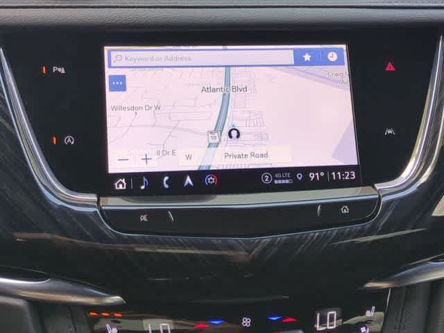 Used 2025 Cadillac XT6 Premium Luxury w/ LPO, Floor Liner Package FWD image 31