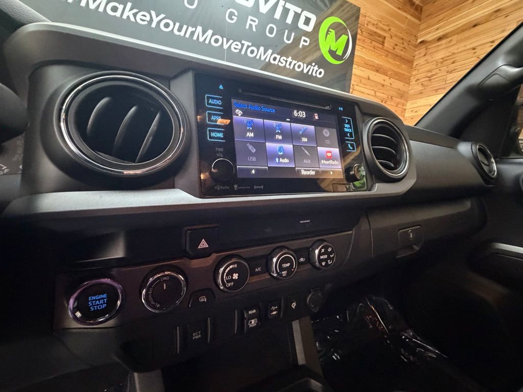 Used 2019 Toyota Tacoma TRD Sport AWD/4WD image 18