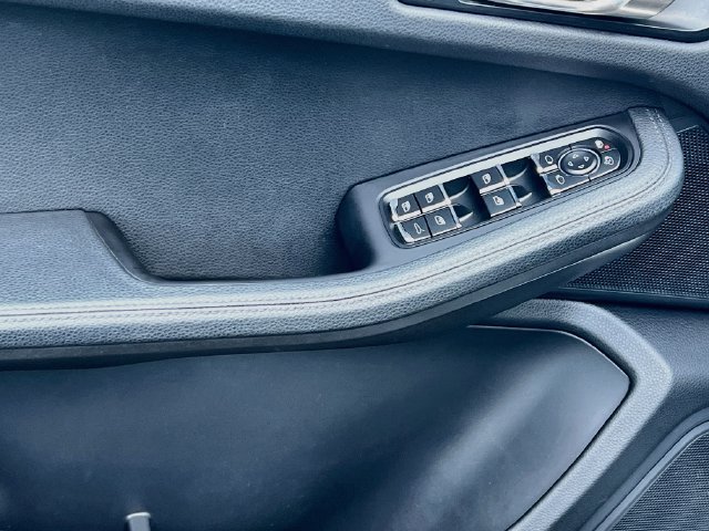 Certified 2020 Porsche Macan AWD/4WD image 20