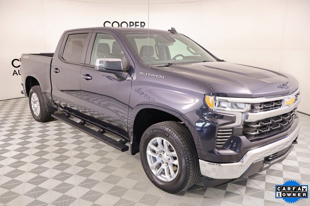 Used 2023 Chevrolet Silverado 1500 LT image 1