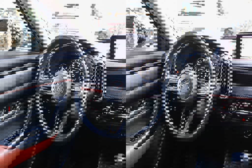 Used 2023 MAZDA CX-50 Meridian Edition w/ Cargo Package image 15