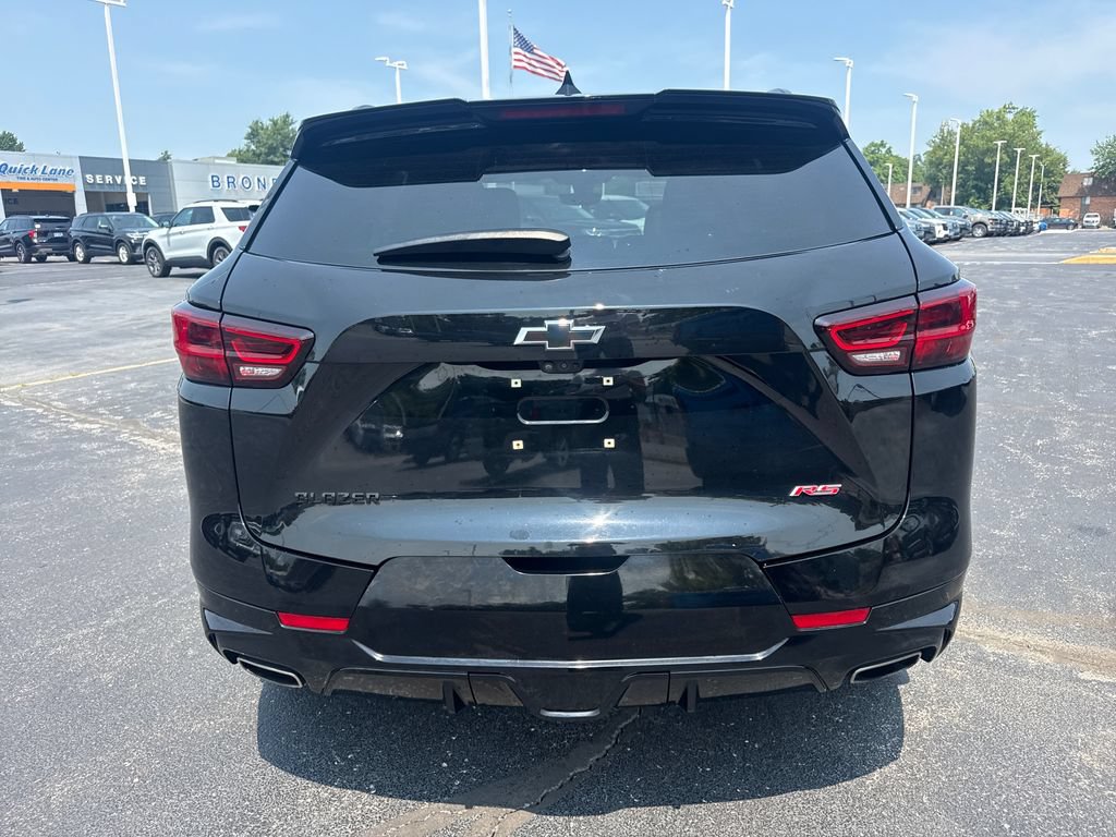 Used 2023 Chevrolet Blazer RS w/ Driver Confidence II Package FWD image 9
