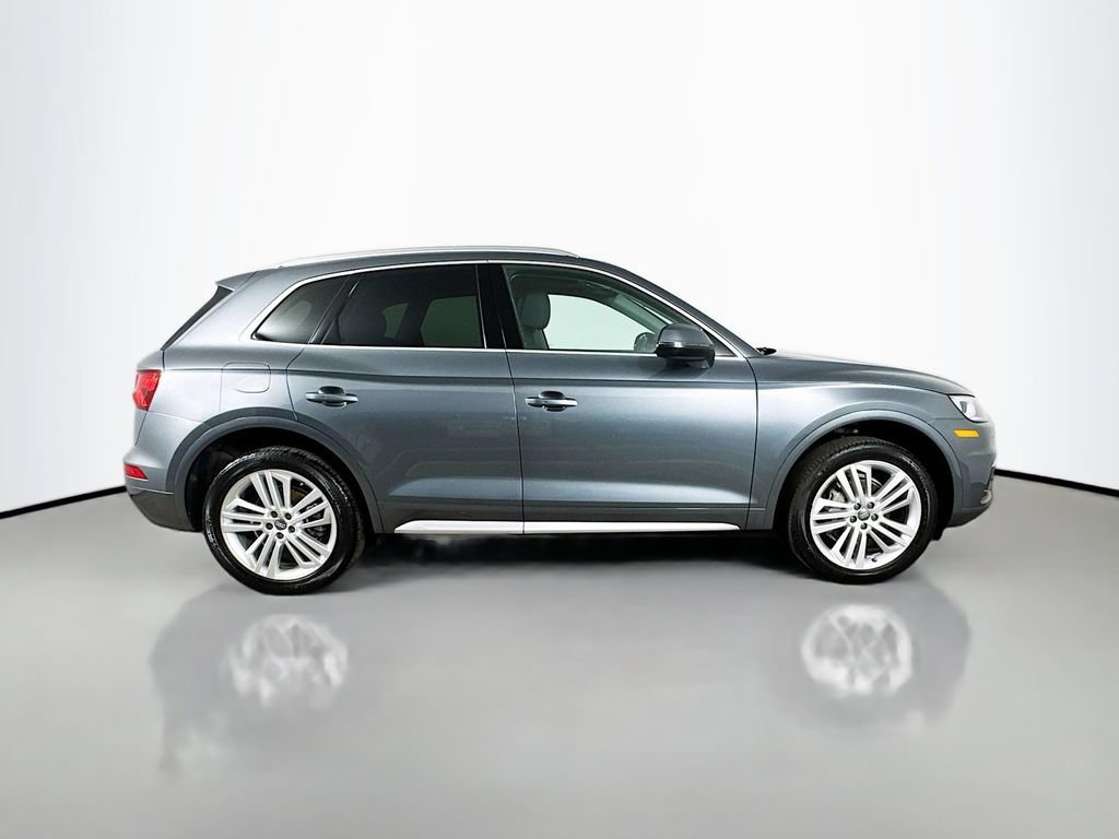 Used 2020 Audi Q5 2.0T Premium Plus w/ Premium Plus Package AWD/4WD image 9