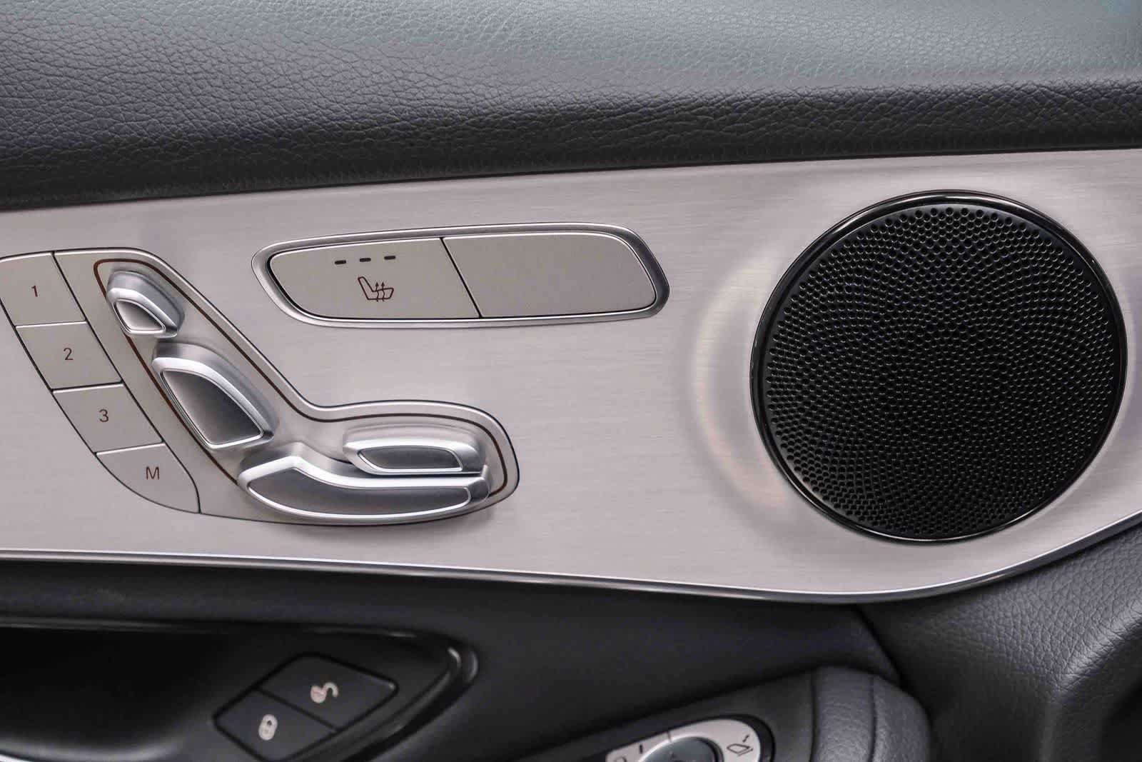 Used 2022 Mercedes-Benz GLC 300 image 28