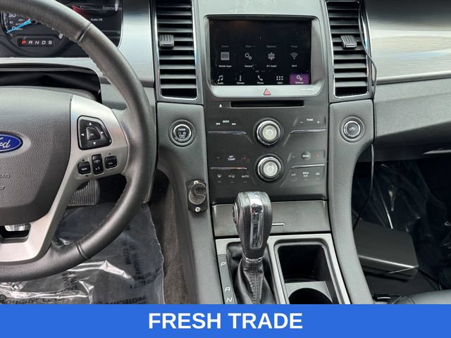 Used 2018 Ford Taurus SEL AWD/4WD image 14