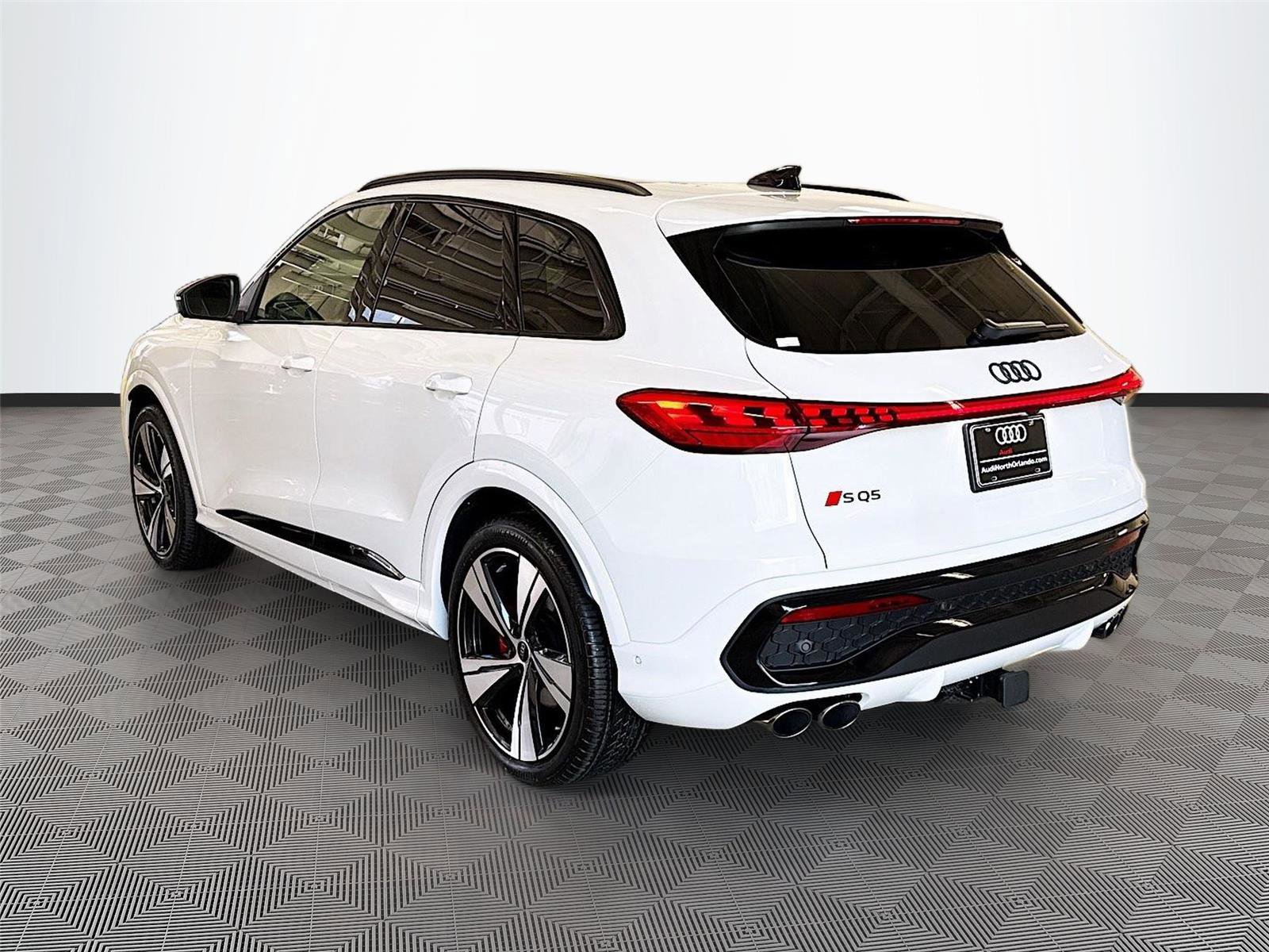 New 2026 Audi SQ5 Premium Plus AWD/4WD image 5